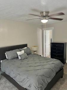 Lovely 2-bedroom condo next to AT&T Stadium