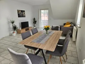 Service Appartement Weigl - Holzheim bei Oder