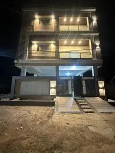 LOFTEL STAYS - Haidar Sāhibgūda