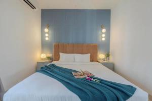 Staymaster Serafina - 3BHK Villa - Common Pool