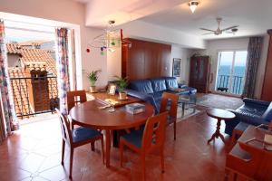 Piran Punta Beachfront Apartment EXCLUSIVE 