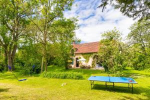 Maisons de vacances Maison Les Deux Ailes, Parc arbore, billard et wifi a 1h30 de Paris : photos des chambres
