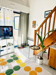 Chez mamie Paulette, Clim et Piscine, à 3 minutes à pied de la Plage