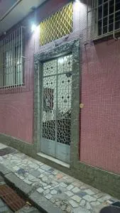 Quarto em Apartamento Compartilhado - Дуки-ди-Кашиас