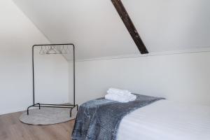 Guestly Homes - Spacious 5BR Villa with Sauna