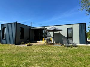 Maisons de vacances Maison B chaleureuse avec espace SPA et air de jeux : photos des chambres