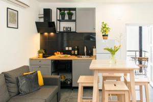 GoodLife Studio Apartment