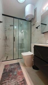 Luxury (1 BDR) Apartment At Marinis