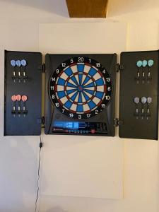 Villas Maison 10p avec piscine, chauffee et partagee avec 1 autre gite, horaires privatifs pour chaque gite - Reservation sur https auxportesdetretat fr : photos des chambres