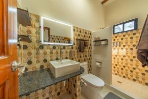 Zenquility Inn & Tavern