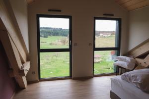 Maisons de vacances Les Gites de La Miellerie des Combes 5 etoiles : photos des chambres