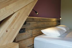 Maisons de vacances Les Gites de La Miellerie des Combes 5 etoiles : photos des chambres