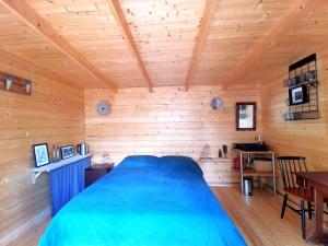 Cabanon dans un écrin de verdure