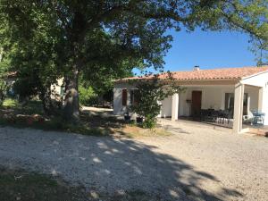 Villas Maison au pied du mont ventoux : Villa