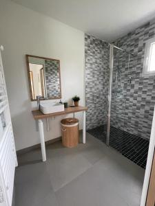 Maisons de vacances gite Les Mondaines-Les Tourterelles : photos des chambres