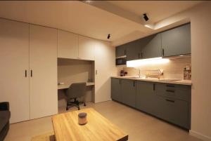 Fully equiped newly refurbished studio with an incredible view in Nice