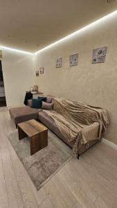 Top Center Apartment