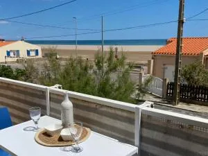 Joli appartement avec vue mer LES 10 GOELETTES - 弗勒里