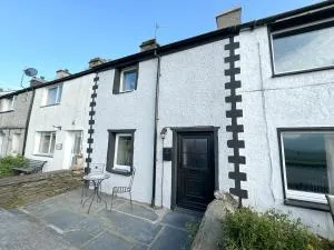 Ty Dyffryn - 布莱奈费斯蒂尼奥格