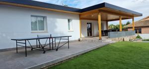 Chalet Oasis, Piscina, Barbacoa, Jardin, Amigos, Familia, Grupos, Casa, Villa