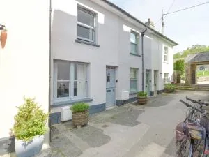 The Cottage on The Square - Gidleigh