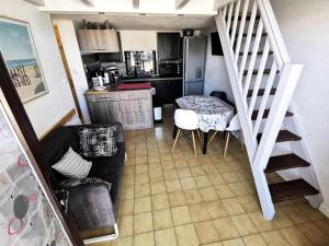 Résidence Grande Bleue - VILLA 3 MEZZANINE PIECES 6 couchages PORT LEUCATE. Réf: 3GB_383 MAE-7101