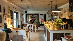 Przechowalnia Marzeń- Adults Only