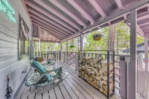 Quaint Cloudcroft Cabin with Stunning Forest Views! - Timberon