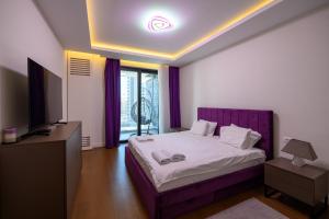 Luxury apartment with Pool&Gym