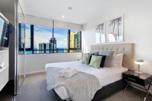 Ruby - Self Contained, Privately Managed Apartments