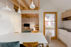 Appartements Appartement Duplex vue lac et montagne a Talloires : photos des chambres