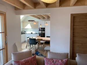 Appartements Appartement Duplex vue lac et montagne a Talloires : photos des chambres