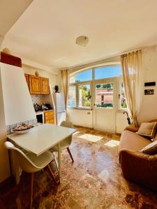 Capri Joy Apartments