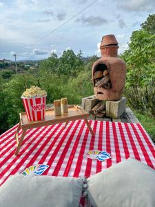 CabaƱas con jacuzzi y chimenea - Casa Floral, Marinilla