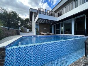 Vista De Montana Private House