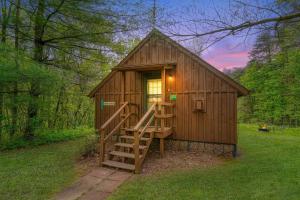 Blue Rose Cabins - Country Cottage
