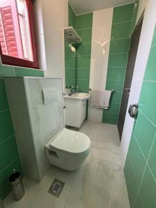 Apartments by the sea Sukosan, Zadar - 12313