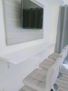 Aesthetic Studio Unit