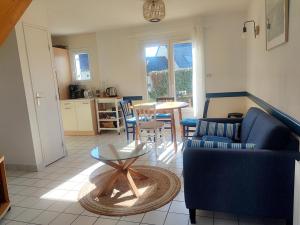 Maison récente 6 pers., proche plage, jardin paisible, activités variées - FR-1-639-3