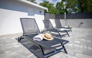 3 Bedroom Lovely Home In Gornje Rastane