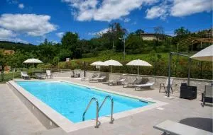 Awesome Home In Montefalcone Appennino - Force