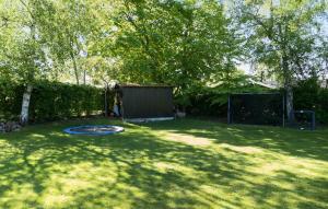 2 Bedroom Awesome Home In Hornbæk