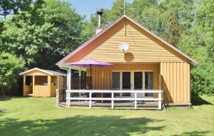 Three-Bedroom Holiday Home In Humble