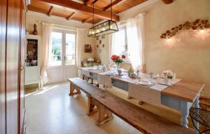 3 Bedroom Lovely Home In Pietrasanta