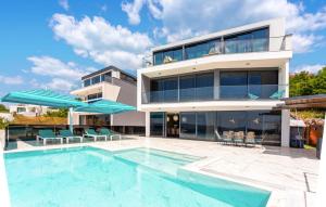 Gorgeous Home In Crikvenica With Sauna 