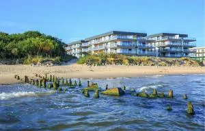 Nice Apartment In Dziwnów With Kitchen - ووكينشين