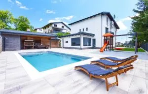 Cozy Home In Karlovac With Sauna - Mahično