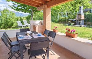 Beautiful Home In Preci With Wifi