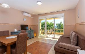 Stunning Apartment In Dramalj With Wifi