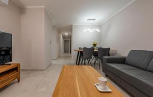 Stunning Apartment In Mrljane With Wifi